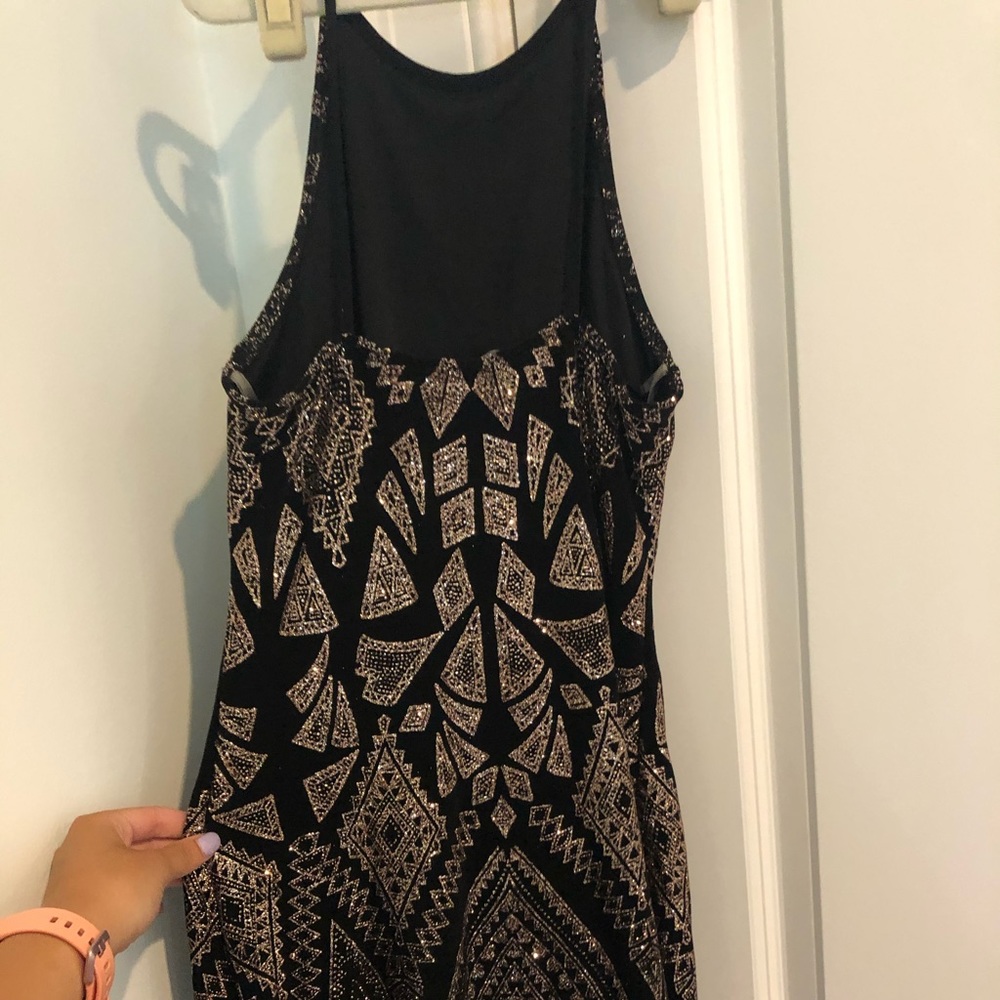 Black and Gold Sparkle Dress - Picture 3 of 4